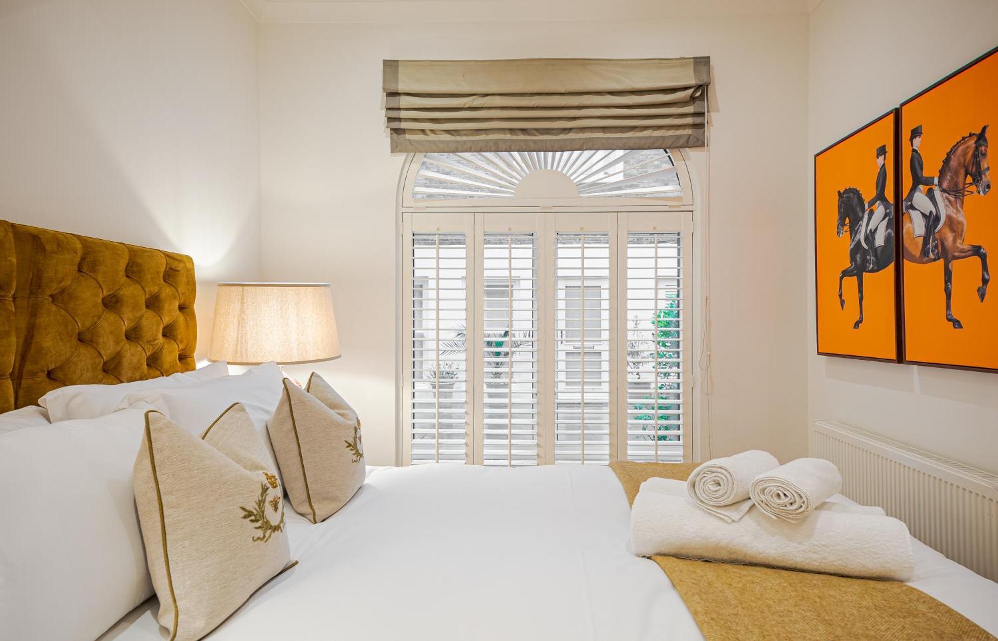 Chic Belgravia Hideaway With Private Patio 10 Mins To Harrods لندن المظهر الخارجي الصورة